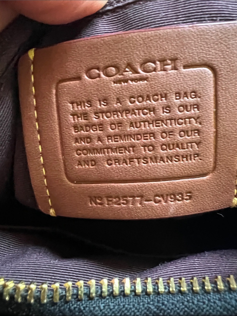 Coach Black Pebbled Leather Shoulder Bag with Gold Hardware - Picture 6 of 10